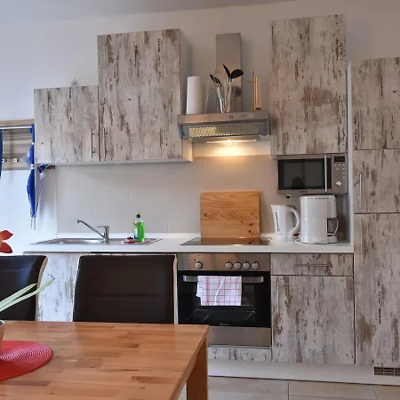 Apartment Beautiful In With Terrace Nienhagen